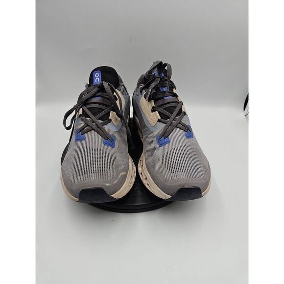 On cloud Engineering Running Shoes Sneakers Mens Size 8